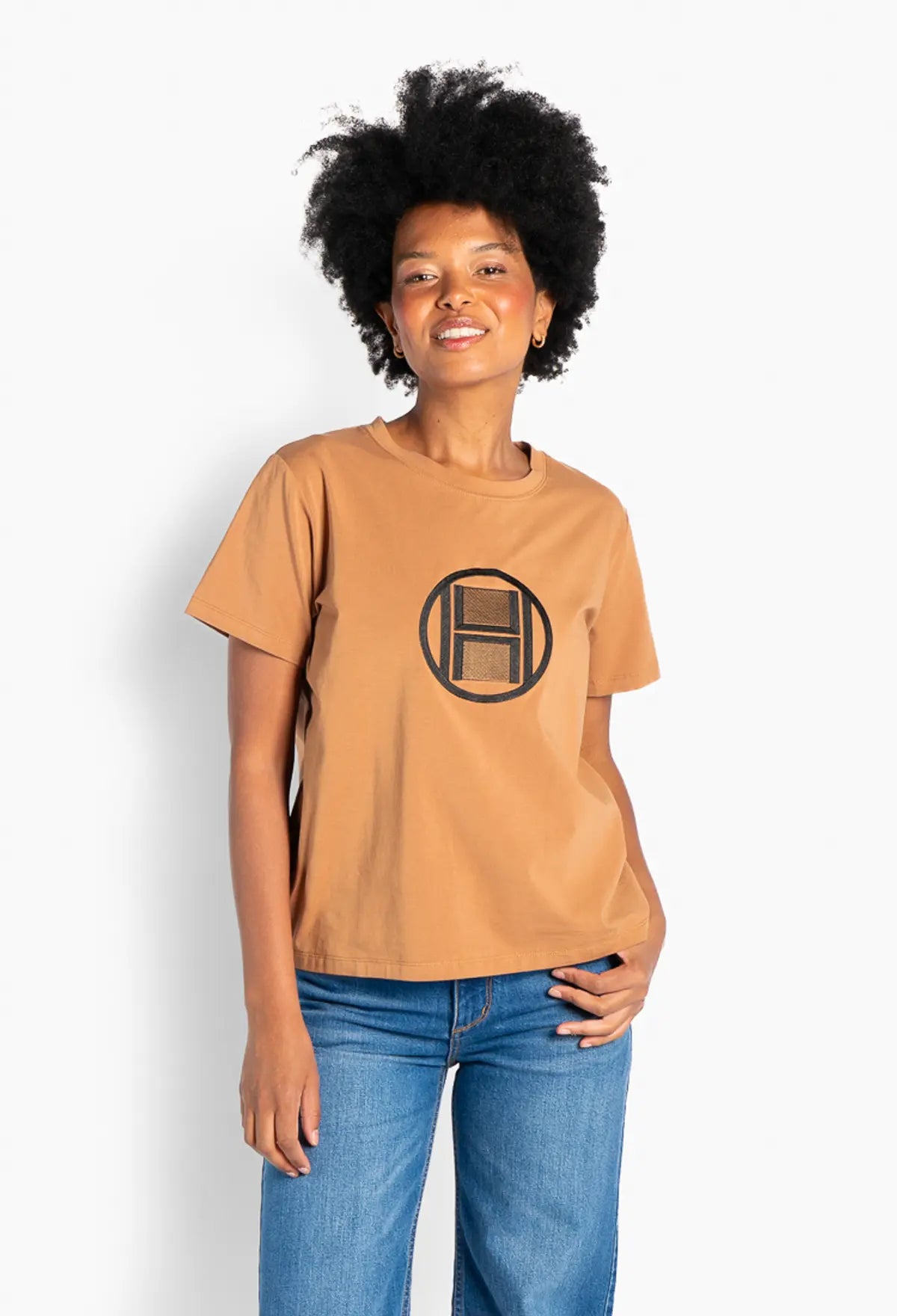 HÉST Logo T-shirt – Brown