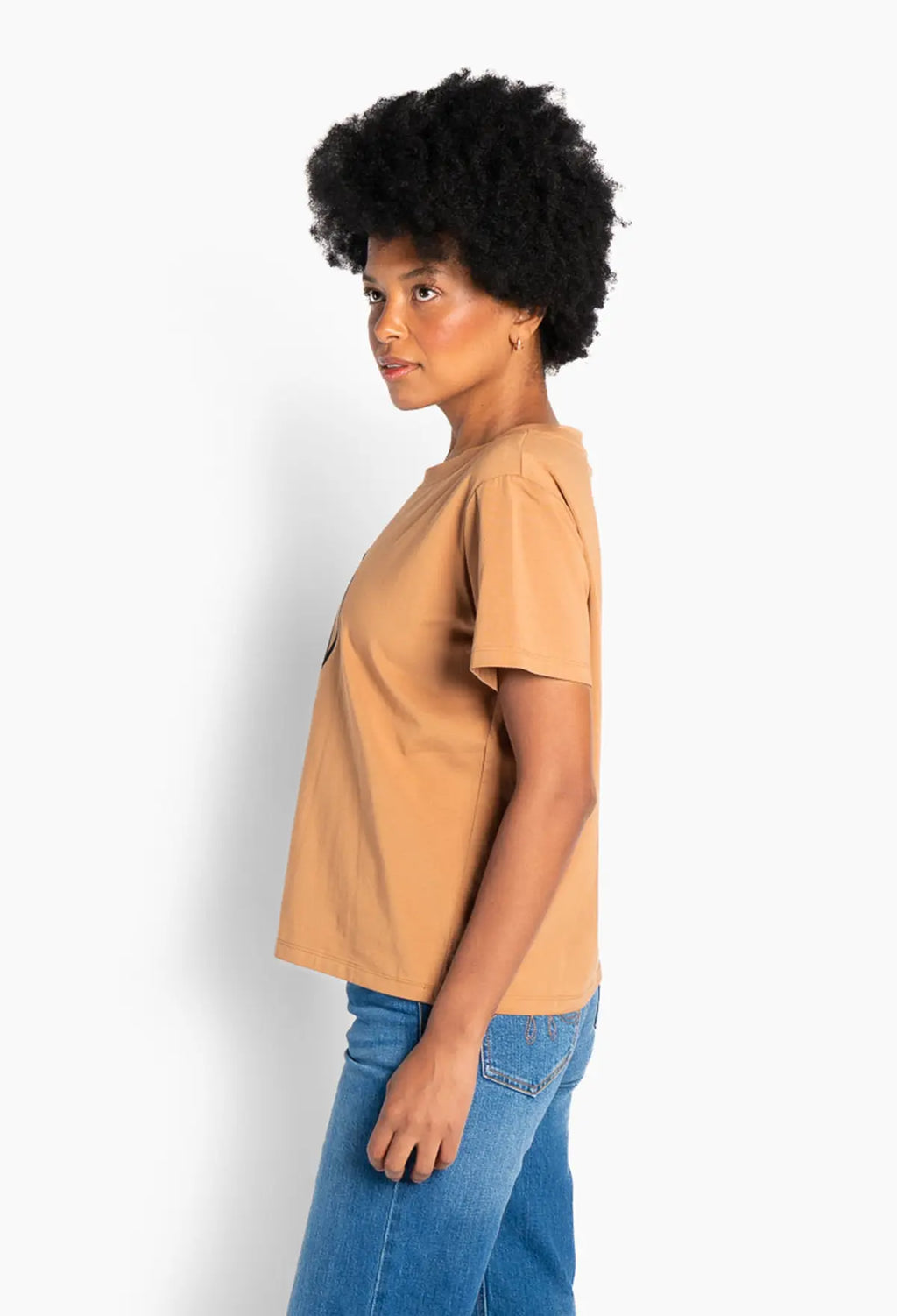 HÉST Logo T-shirt – Brown