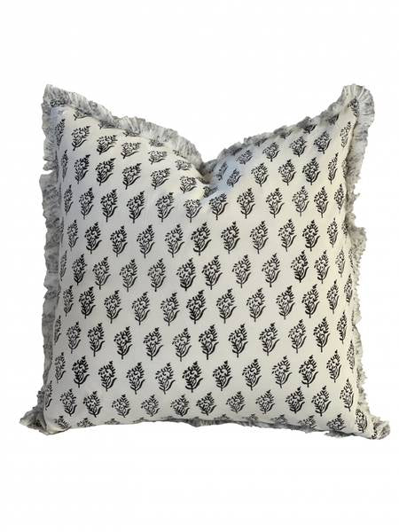 Putetrekk Hope Black i bomull fra Mille Moi - 50x50