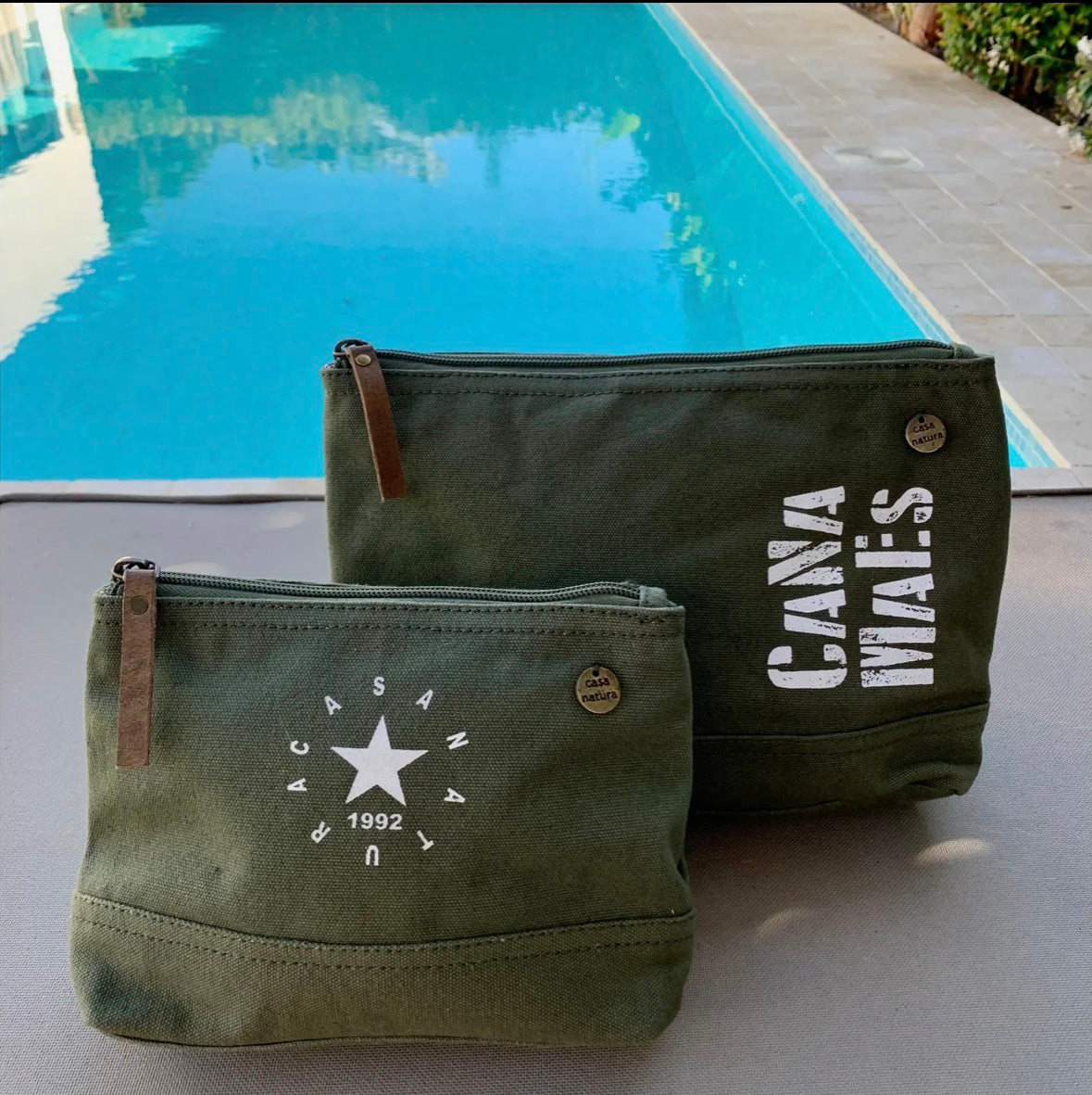 Casa Natura Laurent LA07 – Stor toalettveske i ash grey. Sendes fra Spania 24. juli