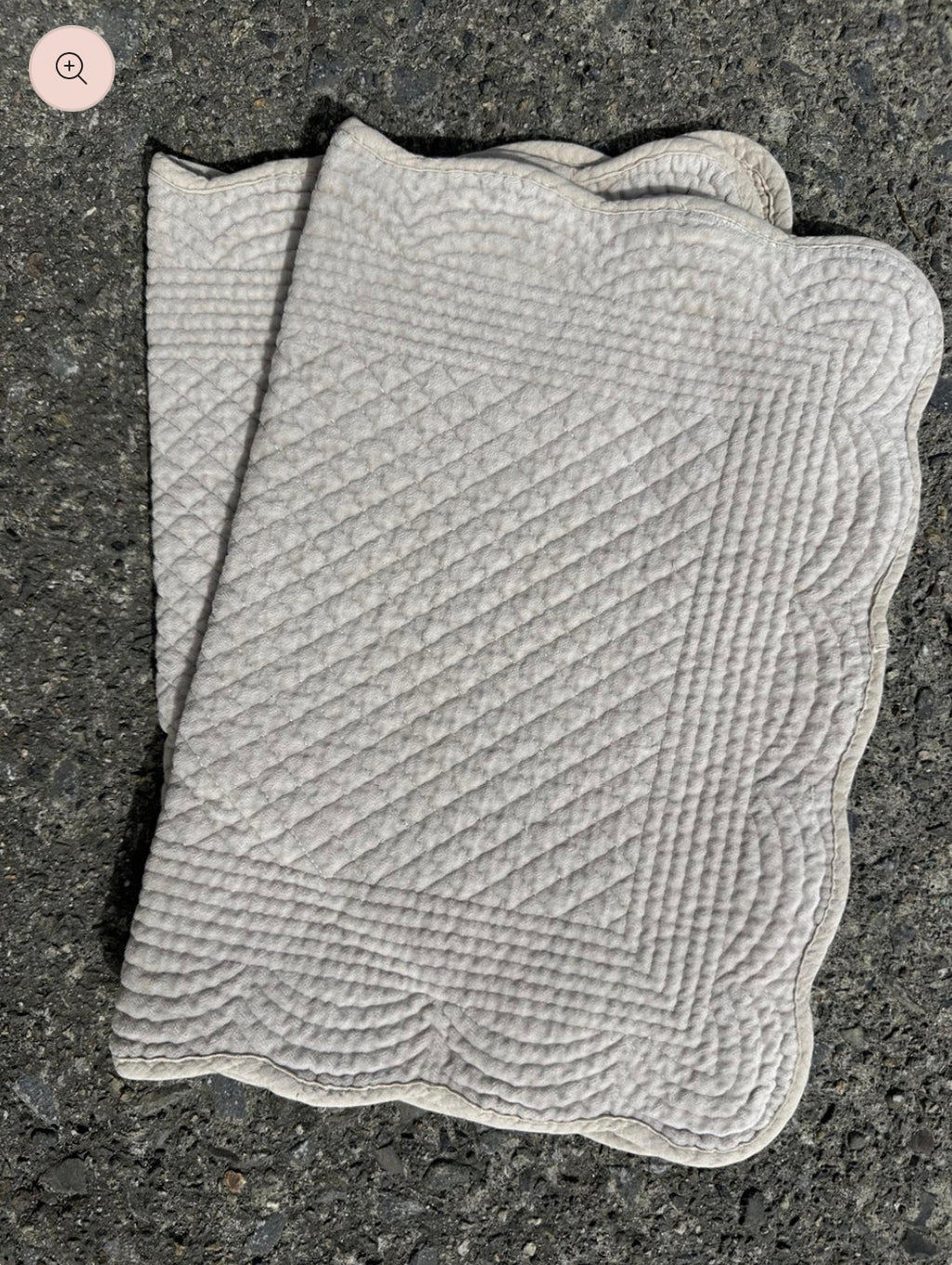 Spisebrikke velur 35x50 cm Grey beige