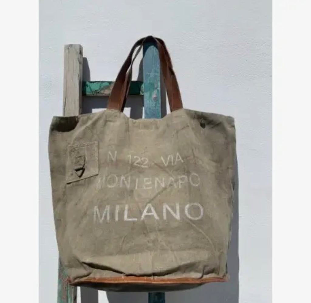 Classic Tote Canvas Bag – Retro RR4, hvit skrift