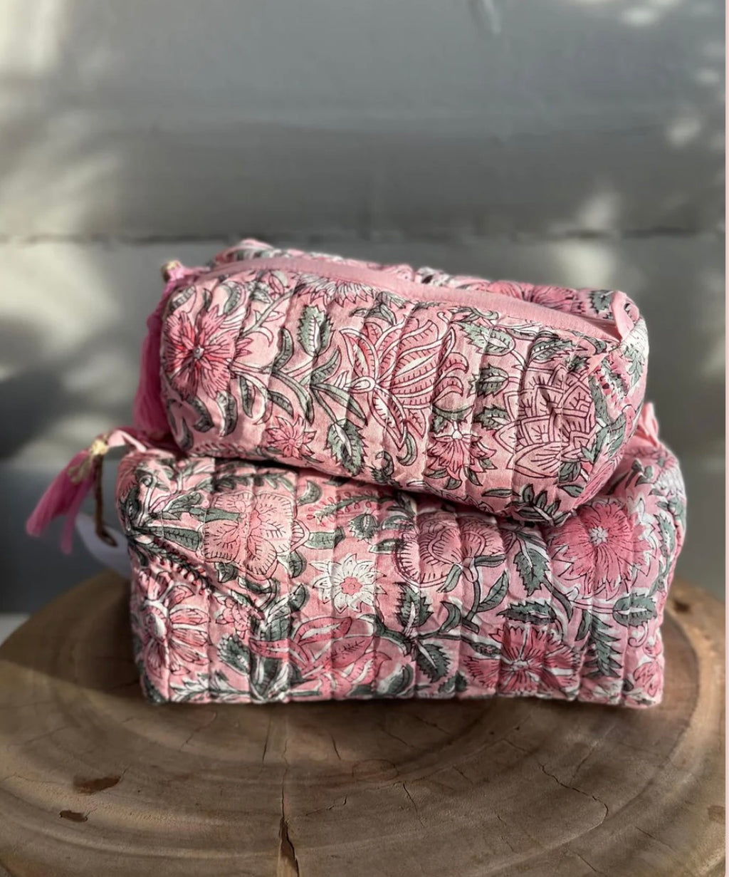 Sminkepung blokktrykket pink flower