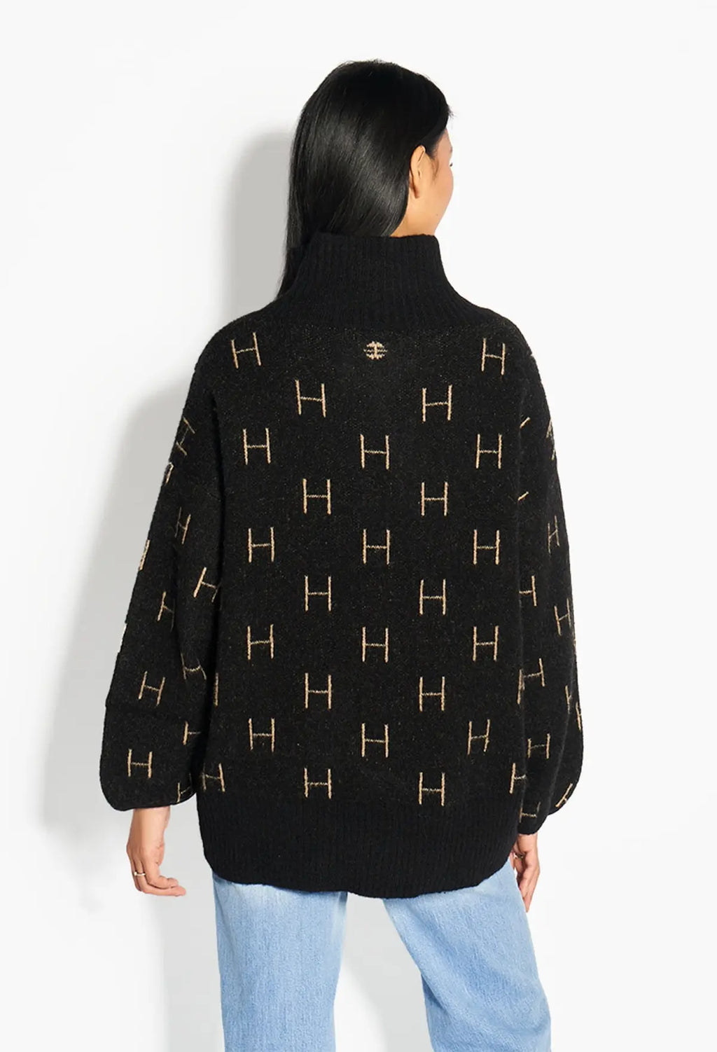 FAM Sweater Short – HÉST
