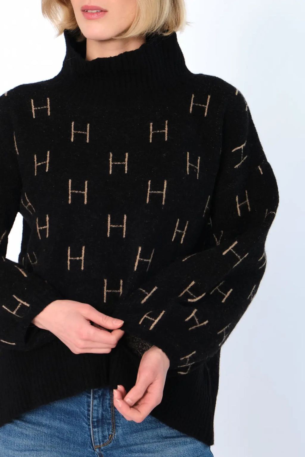 FAM Sweater Short – HÉST