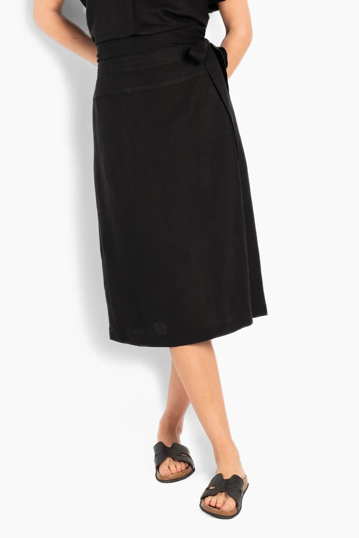 Simone Skirt – feminin eleganse med naturlig fall