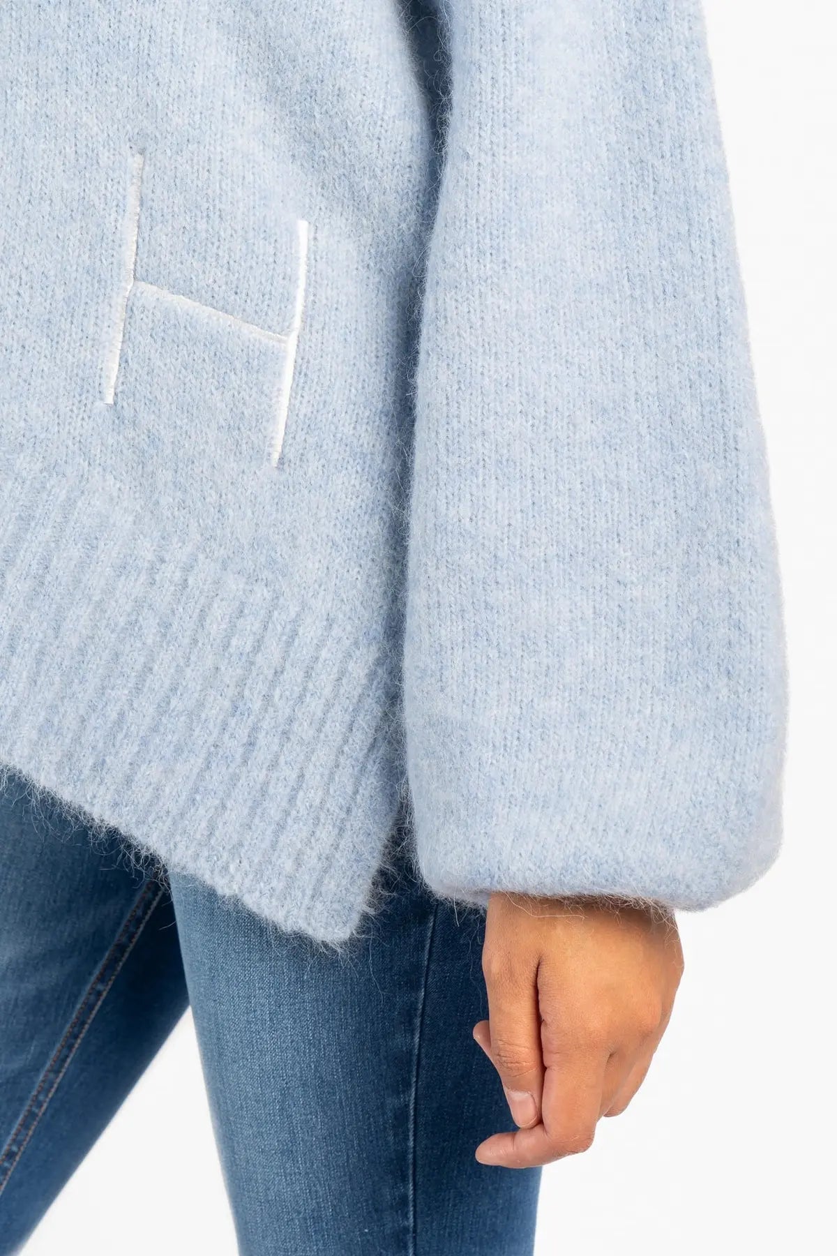 Sofie V-neck Sweater