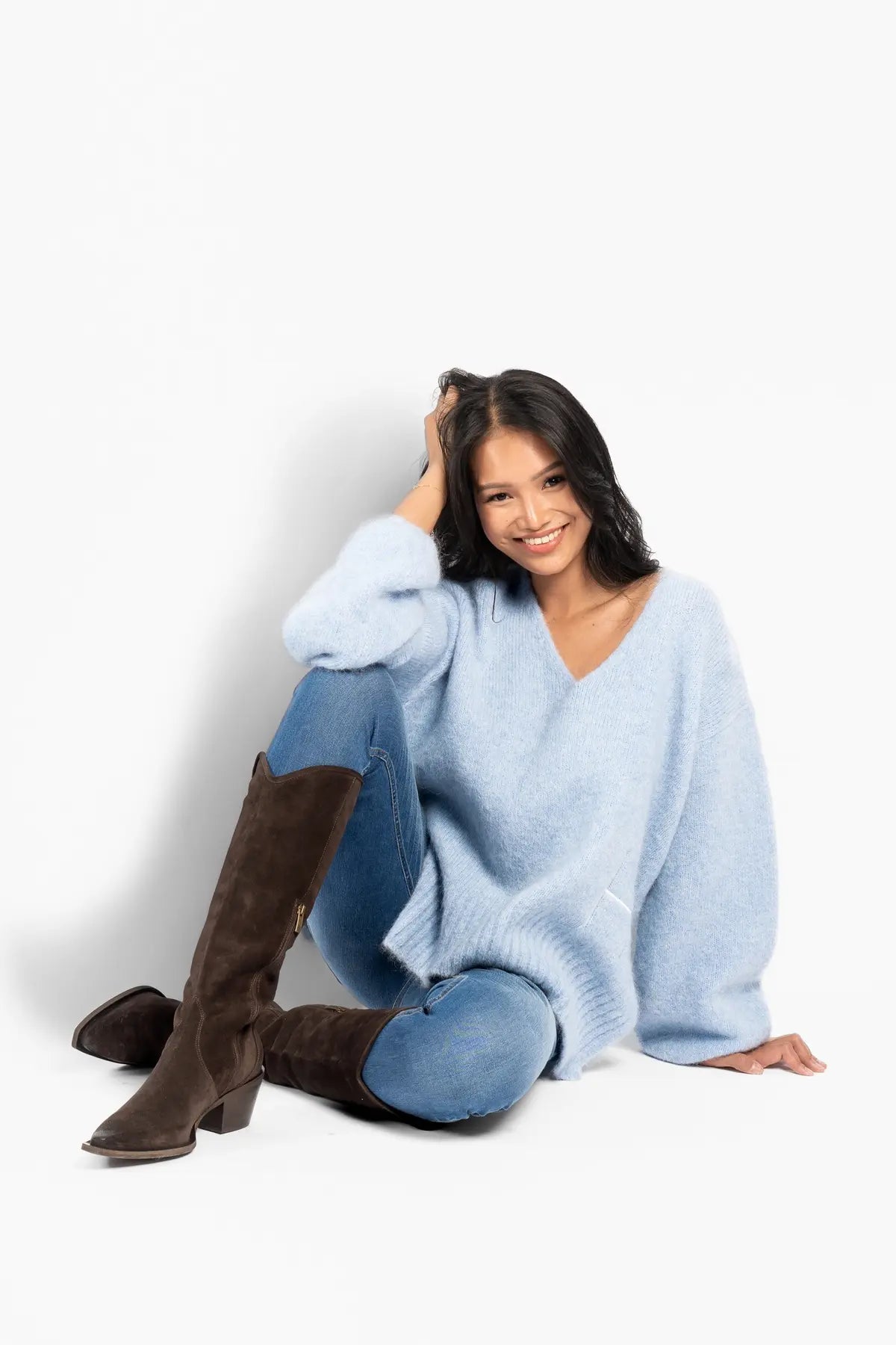 Sofie V-neck Sweater