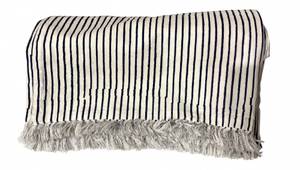 Throw Stripe Black - Cotton